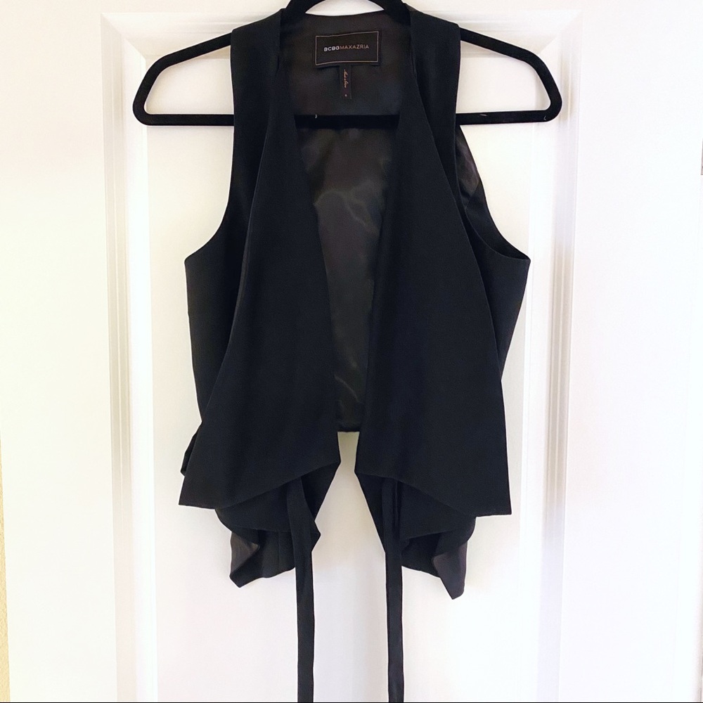 BCBG Vest w/Front Tie